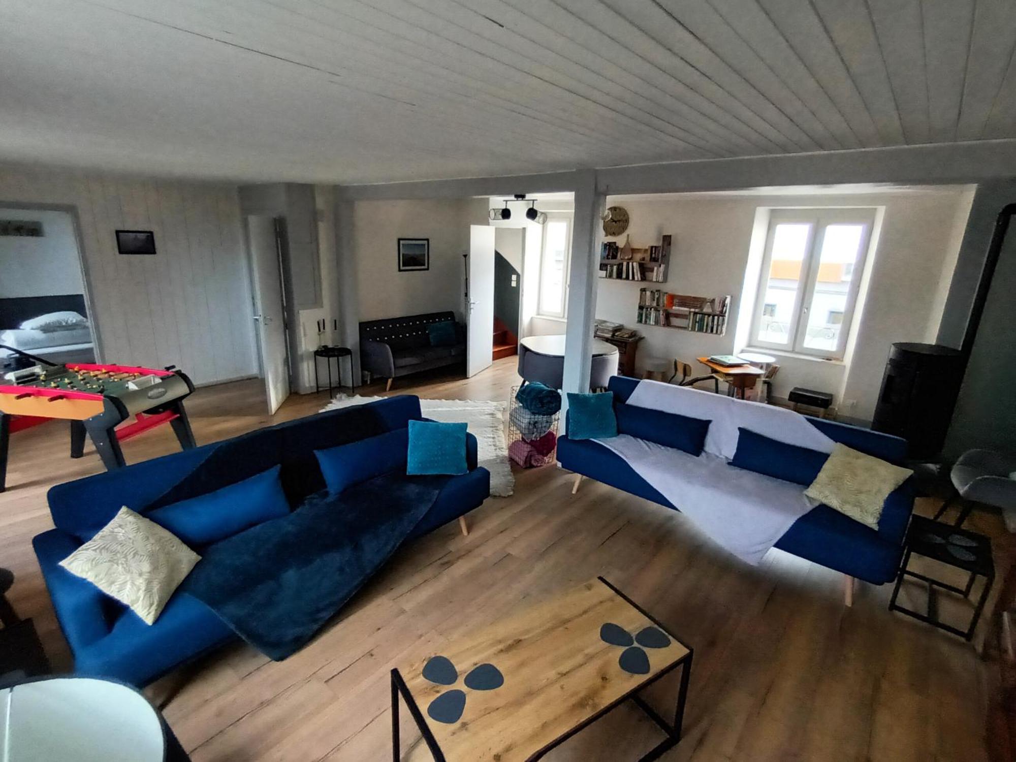 Le Miraillet, Gite Saint-Illide 外观 照片