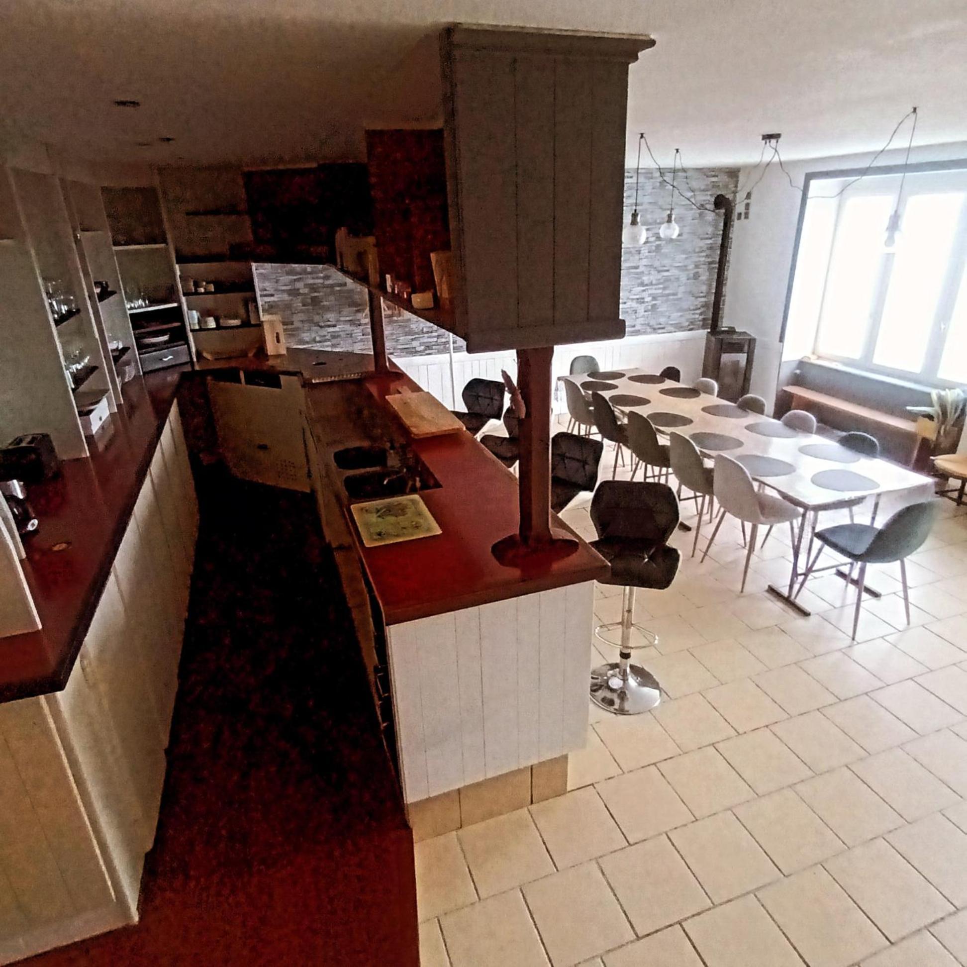 Le Miraillet, Gite Saint-Illide 外观 照片